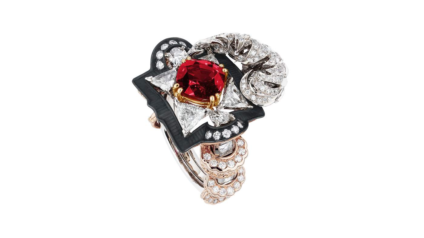 Appartements de Mesdames. Balustrade ring in white, pink and yellow gold, darkened silver, diamonds and ruby 
