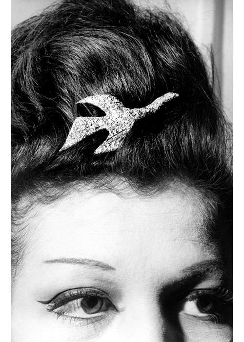 A model wearing Braque jewellery, 1962 © Keystone-France/Gamma-Keystone via Getty